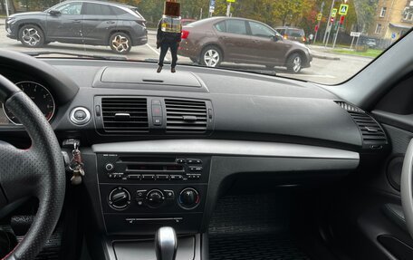 BMW 1 серия, 2011 год, 1 050 000 рублей, 9 фотография