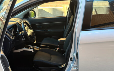 Mitsubishi ASX I рестайлинг, 2010 год, 820 000 рублей, 17 фотография