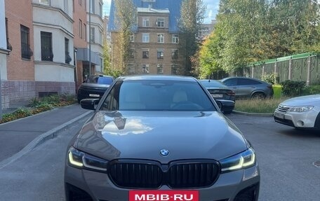 BMW 5 серия, 2021 год, 6 000 000 рублей, 2 фотография