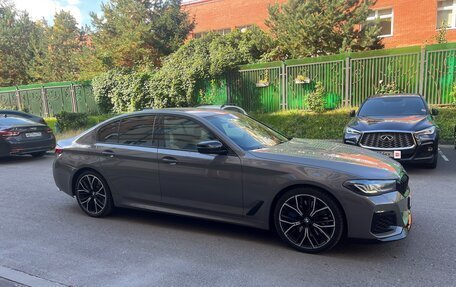BMW 5 серия, 2021 год, 6 000 000 рублей, 4 фотография