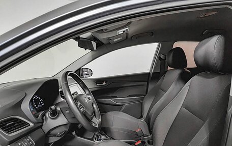 Hyundai Solaris II рестайлинг, 2017 год, 1 450 000 рублей, 20 фотография
