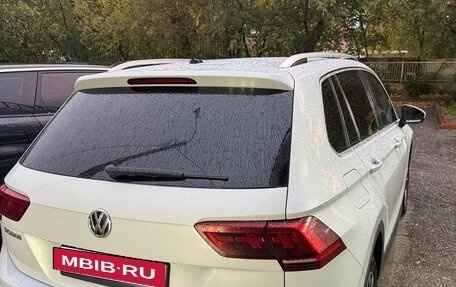 Volkswagen Tiguan II, 2018 год, 2 150 000 рублей, 3 фотография