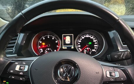Volkswagen Tiguan II, 2018 год, 2 150 000 рублей, 16 фотография