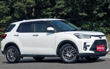 Toyota Raize I, 2022 год, 1 240 000 рублей, 4 фотография