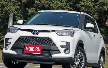 Toyota Raize I, 2022 год, 1 240 000 рублей, 2 фотография