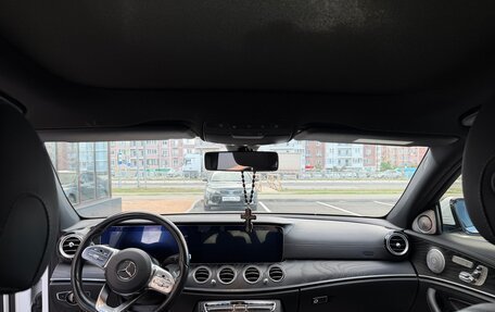 Mercedes-Benz E-Класс, 2019 год, 4 200 000 рублей, 11 фотография