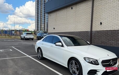 Mercedes-Benz E-Класс, 2019 год, 4 200 000 рублей, 2 фотография