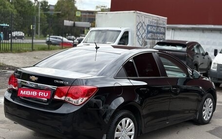 Chevrolet Cruze II, 2011 год, 550 000 рублей, 4 фотография