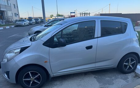 Chevrolet Spark III, 2012 год, 597 000 рублей, 2 фотография