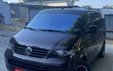 Volkswagen Multivan T5, 2008 год, 1 870 000 рублей, 1 фотография