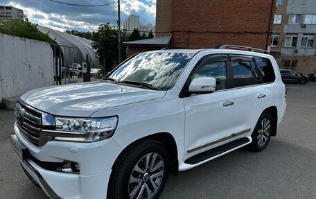 Toyota Land Cruiser 200, 2016 год, 8 000 000 рублей, 2 фотография