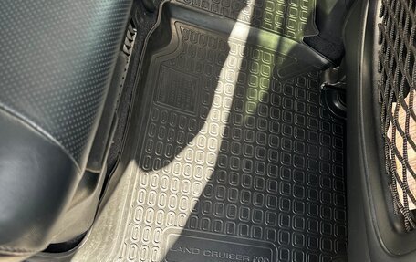 Toyota Land Cruiser 200, 2016 год, 8 000 000 рублей, 19 фотография