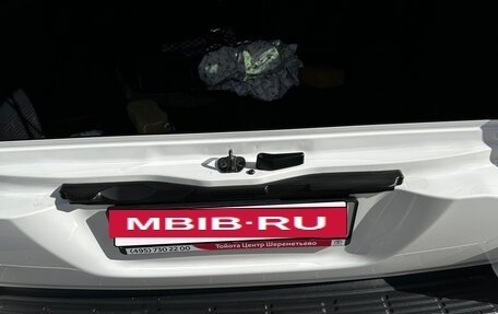 Toyota Land Cruiser 200, 2016 год, 8 000 000 рублей, 14 фотография