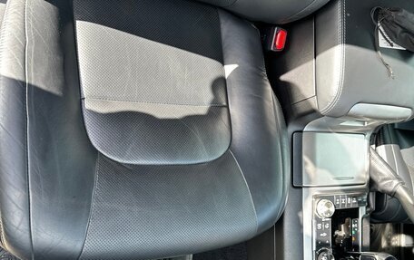 Toyota Land Cruiser 200, 2016 год, 8 000 000 рублей, 23 фотография