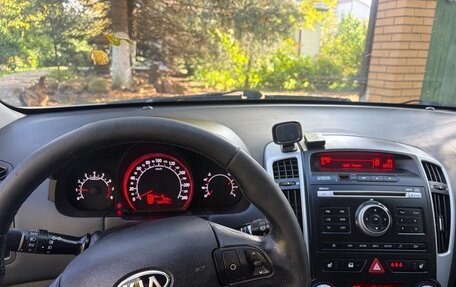 KIA cee'd I рестайлинг, 2010 год, 790 000 рублей, 4 фотография