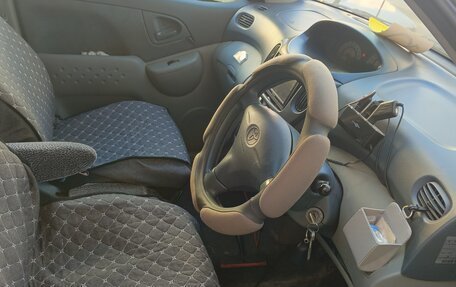 Toyota FunCargo, 2000 год, 320 000 рублей, 5 фотография