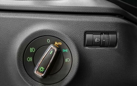 Skoda Rapid II, 2020 год, 1 548 000 рублей, 18 фотография