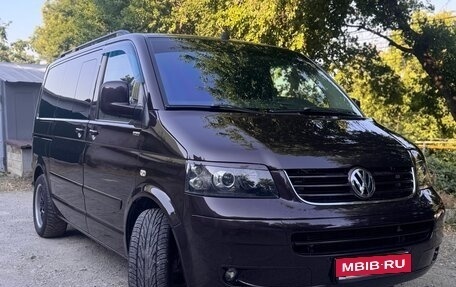 Volkswagen Multivan T5, 2008 год, 1 870 000 рублей, 2 фотография