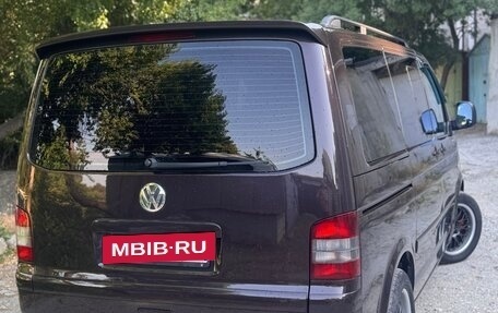 Volkswagen Multivan T5, 2008 год, 1 870 000 рублей, 4 фотография