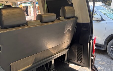 Volkswagen Multivan T5, 2008 год, 1 870 000 рублей, 26 фотография