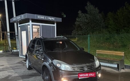 Renault Sandero I, 2013 год, 700 000 рублей, 6 фотография
