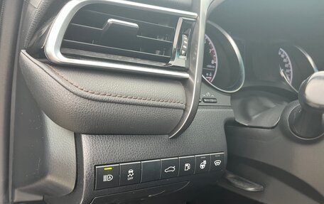 Toyota Camry, 2018 год, 2 300 000 рублей, 16 фотография