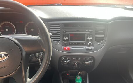 KIA Rio II, 2010 год, 560 000 рублей, 10 фотография