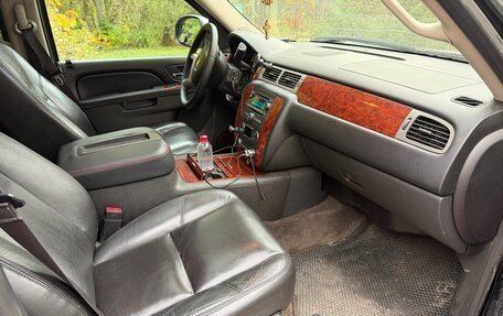 Chevrolet Tahoe III, 2012 год, 1 850 000 рублей, 13 фотография