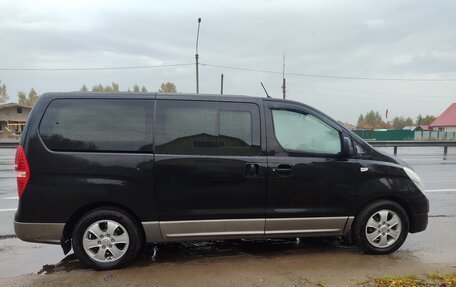Hyundai H-1 II рестайлинг, 2013 год, 1 750 000 рублей, 6 фотография