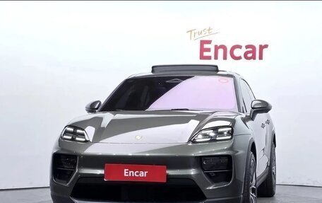 Porsche Macan, 2025 год, 11 100 333 рублей, 2 фотография
