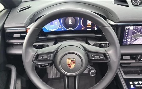 Porsche Macan, 2025 год, 11 100 333 рублей, 7 фотография