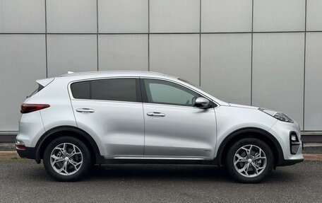 KIA Sportage IV рестайлинг, 2020 год, 2 750 000 рублей, 5 фотография
