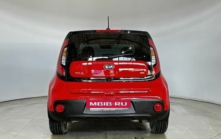 KIA Soul II рестайлинг, 2018 год, 1 550 000 рублей, 8 фотография