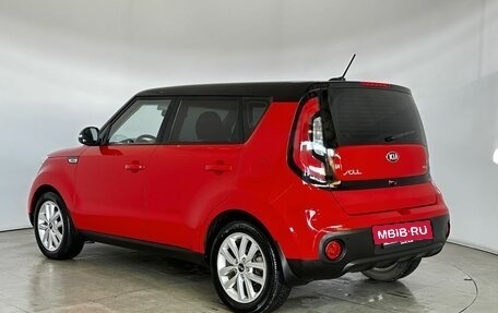 KIA Soul II рестайлинг, 2018 год, 1 550 000 рублей, 10 фотография