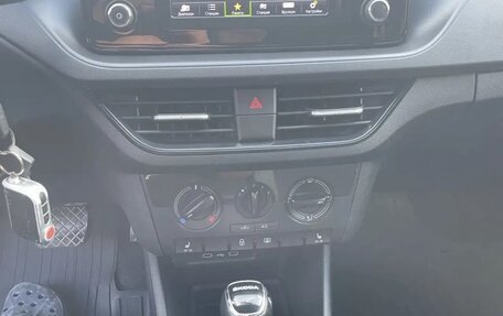 Skoda Rapid II, 2021 год, 1 680 000 рублей, 32 фотография
