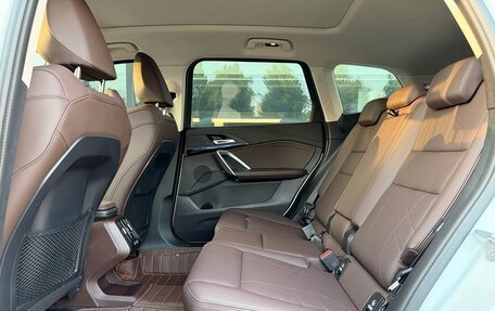 BMW X1, 2024 год, 2 675 000 рублей, 15 фотография