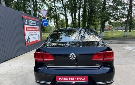 Volkswagen Passat B7, 2011 год, 1 095 000 рублей, 6 фотография