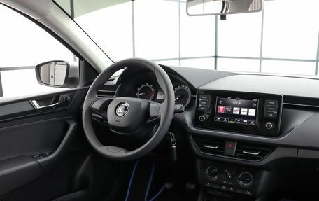 Skoda Rapid II, 2021 год, 1 659 000 рублей, 7 фотография