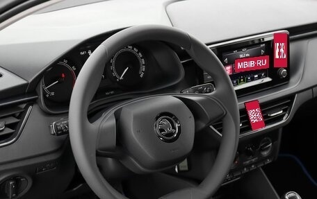 Skoda Rapid II, 2021 год, 1 659 000 рублей, 11 фотография