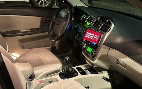 KIA Cerato I, 2005 год, 200 000 рублей, 10 фотография