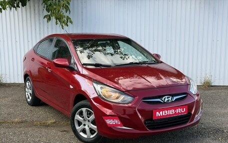 Hyundai Solaris II рестайлинг, 2012 год, 629 999 рублей, 1 фотография