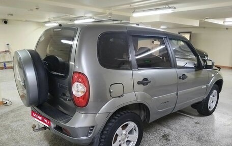 Chevrolet Niva I рестайлинг, 2011 год, 350 000 рублей, 2 фотография