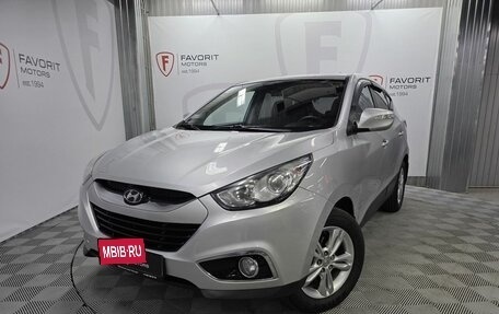 Hyundai ix35 I рестайлинг, 2012 год, 975 000 рублей, 1 фотография