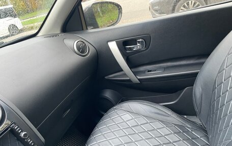 Nissan Qashqai, 2009 год, 700 000 рублей, 17 фотография