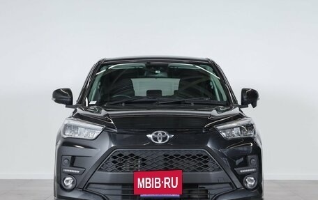 Toyota Raize I, 2021 год, 1 949 000 рублей, 3 фотография