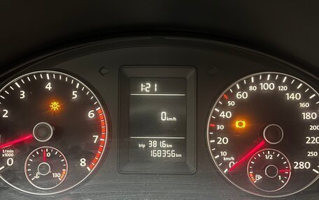 Volkswagen Scirocco III рестайлинг, 2010 год, 700 000 рублей, 7 фотография