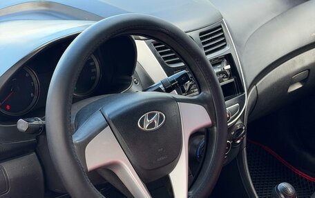 Hyundai Solaris II рестайлинг, 2012 год, 629 999 рублей, 10 фотография