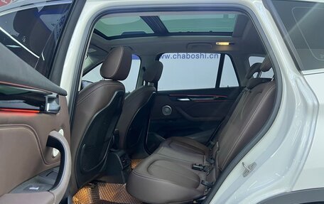 BMW X1, 2022 год, 2 800 000 рублей, 13 фотография