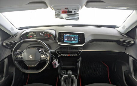 Peugeot 2008 II, 2021 год, 1 790 000 рублей, 14 фотография