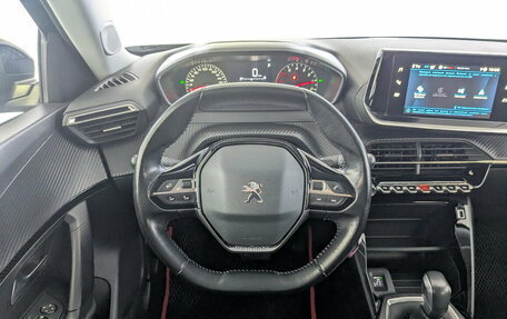 Peugeot 2008 II, 2021 год, 1 790 000 рублей, 21 фотография